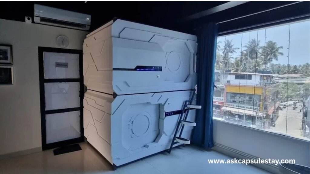 Capsule Hotel – Pros and Cons Chart